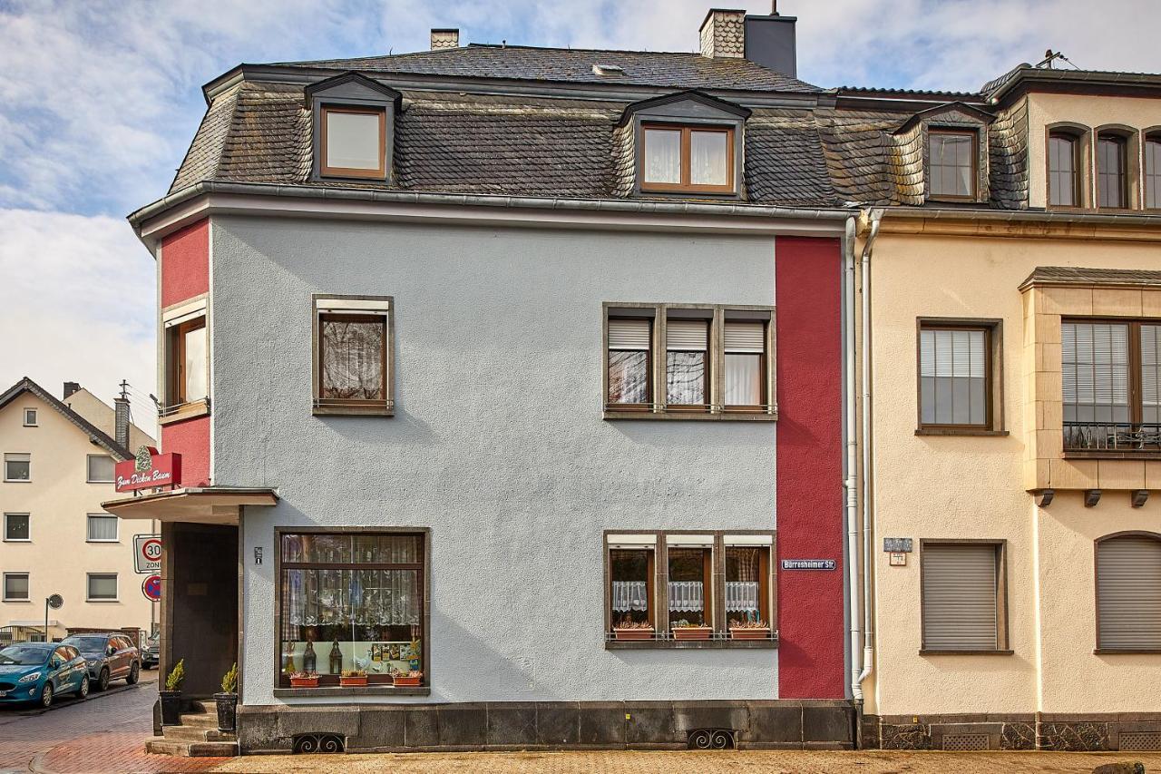 Hotel Zum Dicken Baum Mayen Bagian luar foto